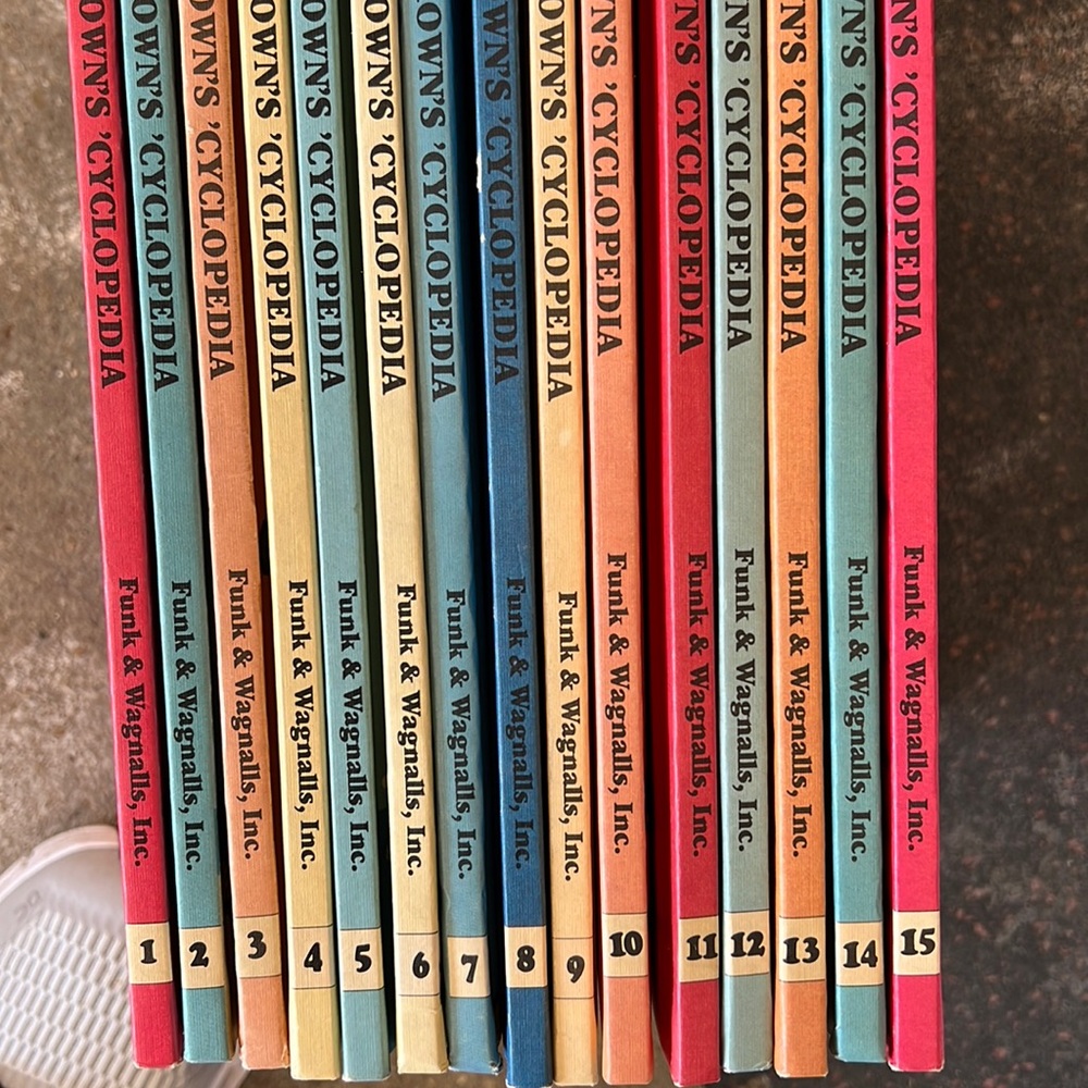 COMPLETE "Charlie Brown's 'Cyclopedia"! 1980 Vintage Matte HC Books, Set of 15